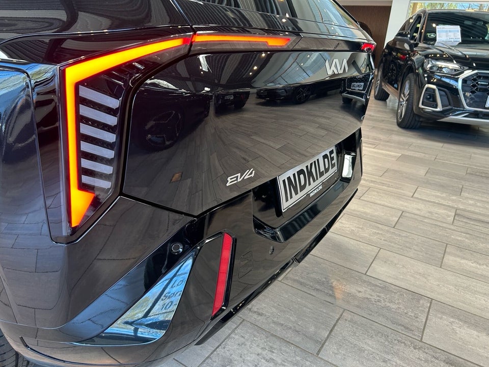 Kia EV4 81 Long Range GT-Line 5d