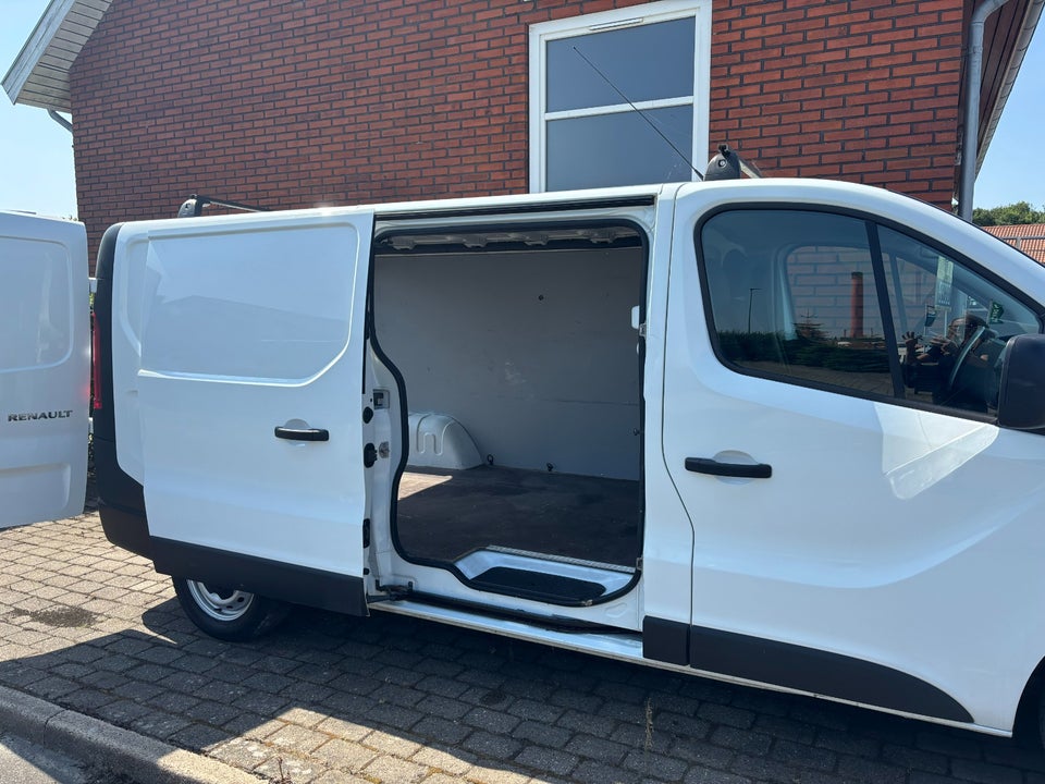 Renault Trafic T29 1,6 dCi 125 L2H1