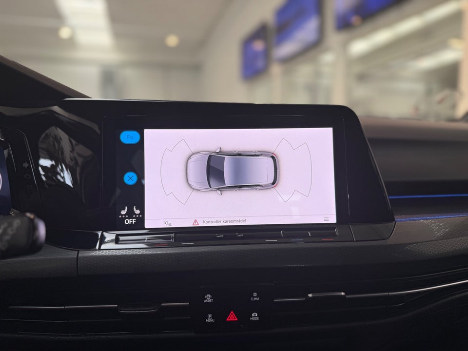 VW Golf VIII 1,4 GTE DSG 5d