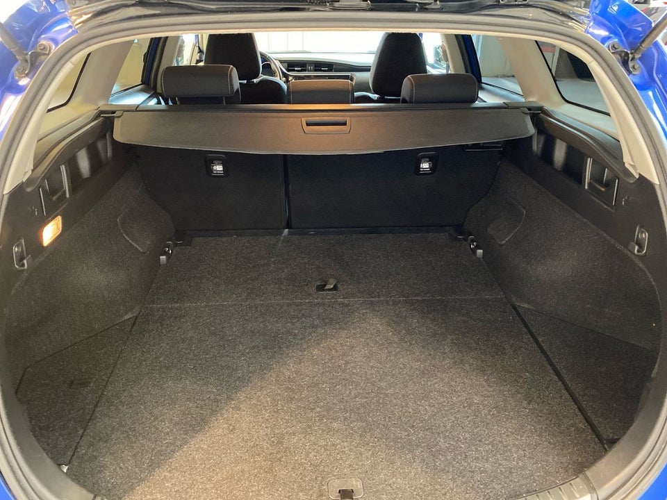 Toyota Auris 1,8 Hybrid H2 Selected Touring Sports CVT 5d