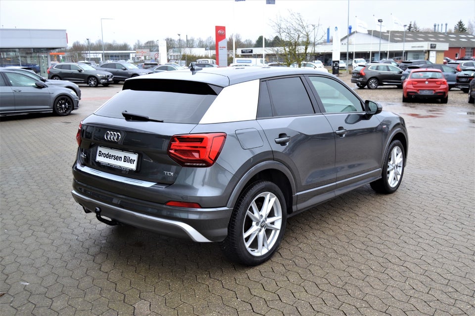 Audi Q2 1,6 TDi 116 S-line Van 5d