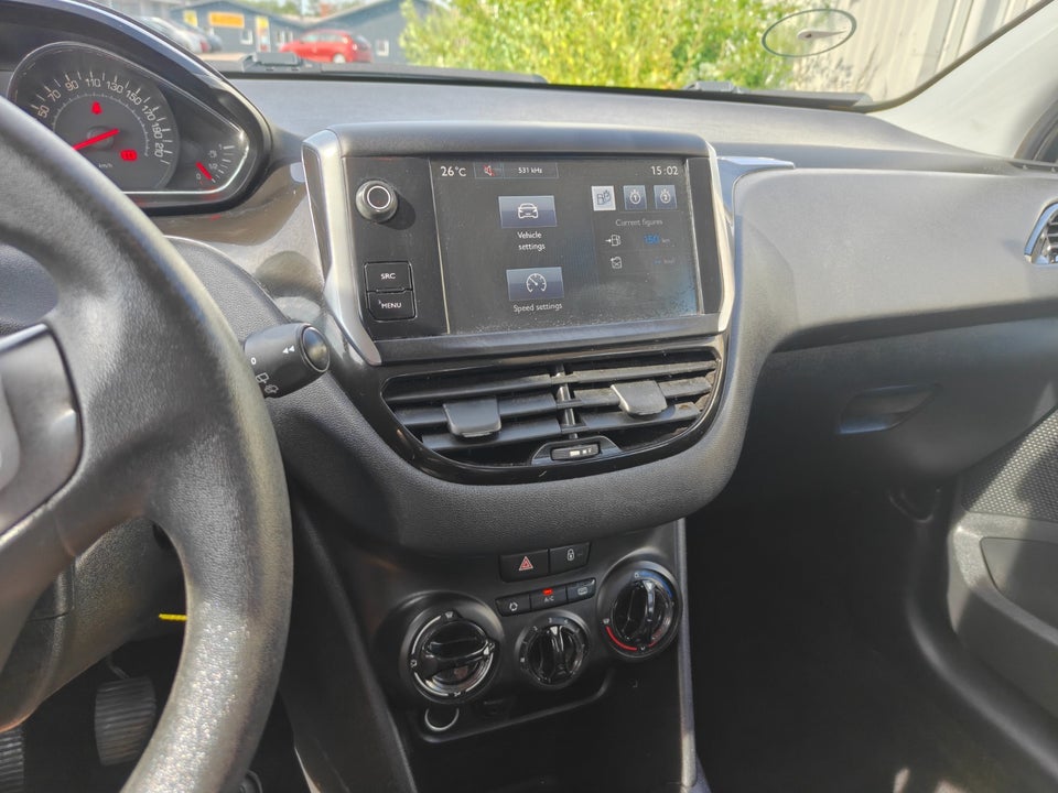Peugeot 208 1,2 VTi Active 5d