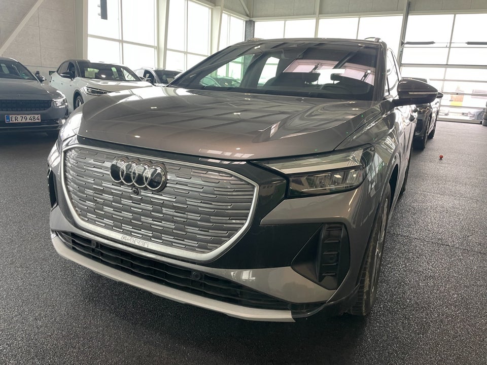 Audi Q4 e-tron 45 Progress 5d