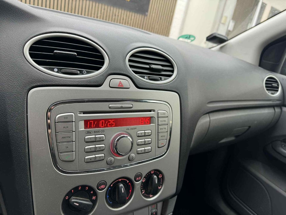 Ford Focus 1,6 TDCi 90 Trend stc. 5d