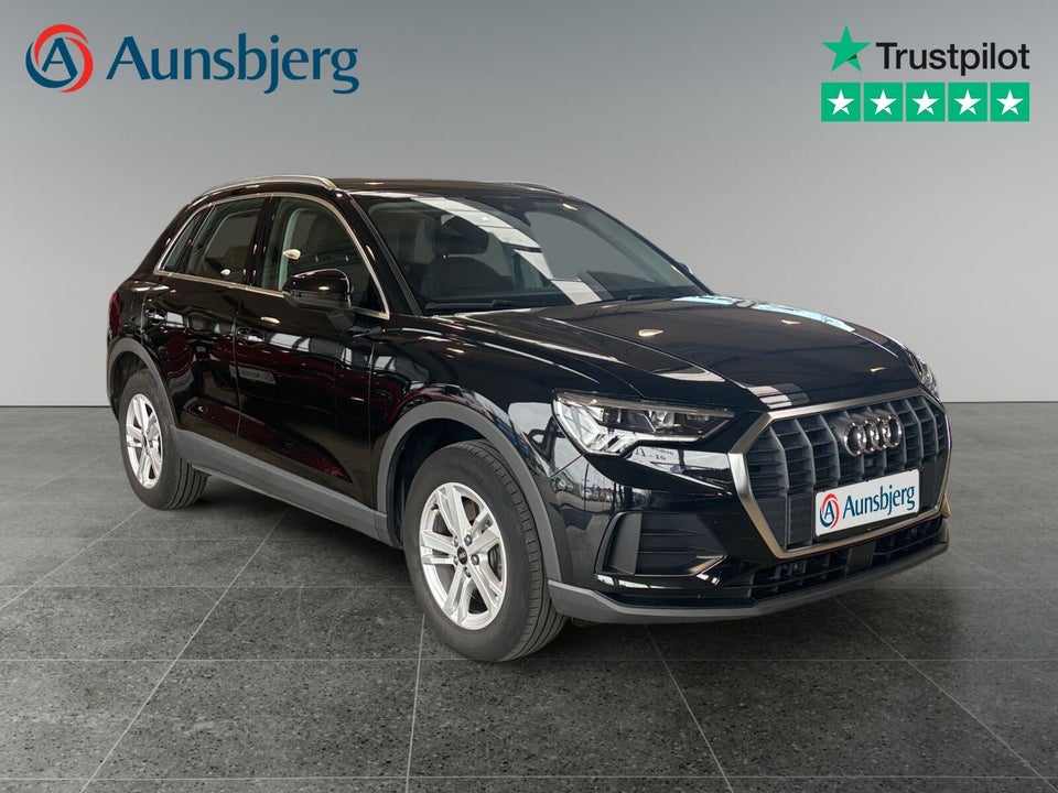 Audi Q3 45 TFSi e Attitude plus S-tr. 5d