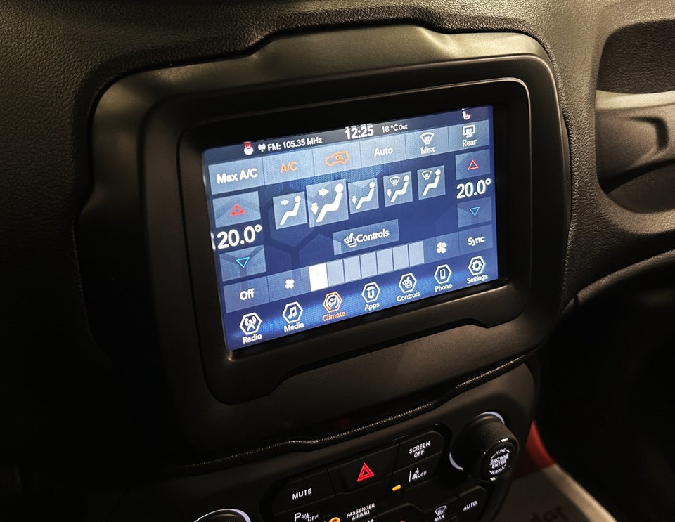 Jeep Renegade 1,3 T 150 Limited DCT 5d