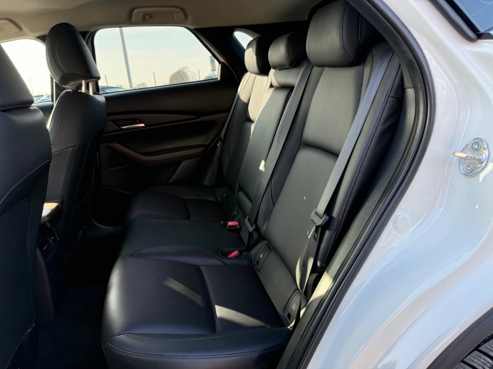 Mazda CX-30 2,0 SkyActiv-G 122 Cosmo 5d