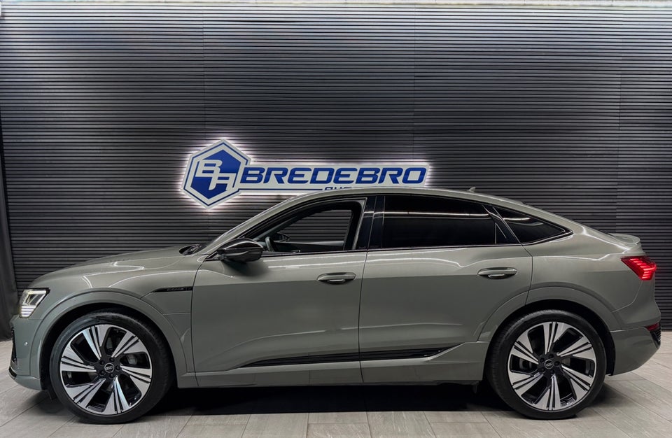 Audi Q8 e-tron 55 S-line Sportback quattro 5d