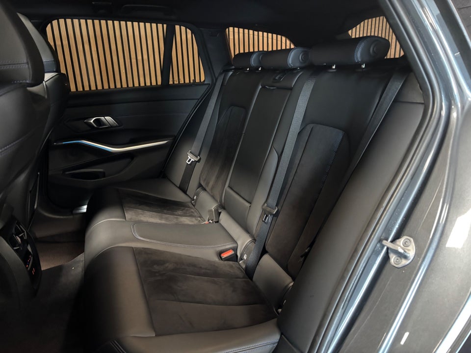 BMW 330e 2,0 Touring M-Sport aut. 5d
