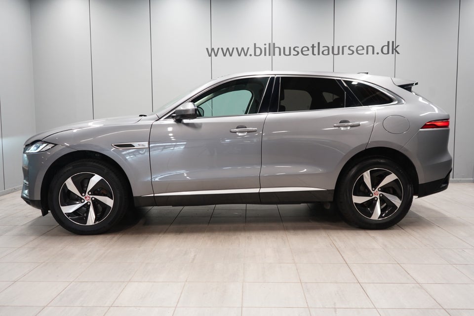 Jaguar F-Pace 2,0 P400e Signature S aut. 5d
