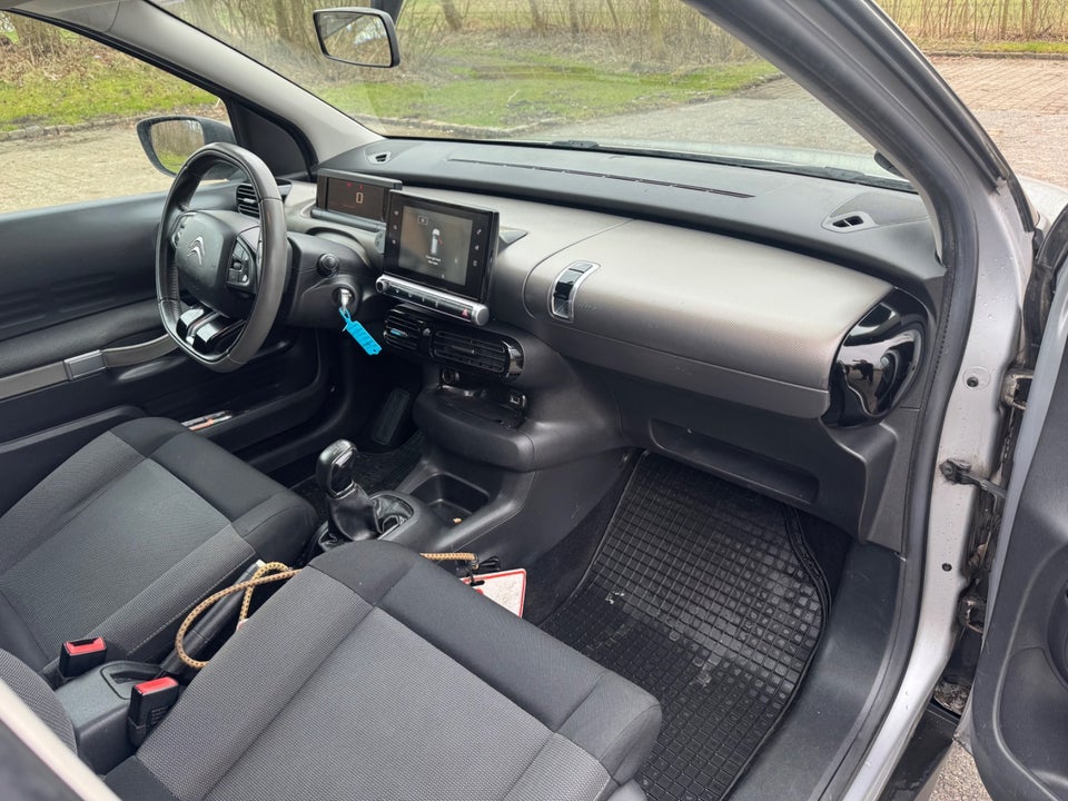 Citroën C4 Cactus 1,2 PureTech 82 Feel 5d