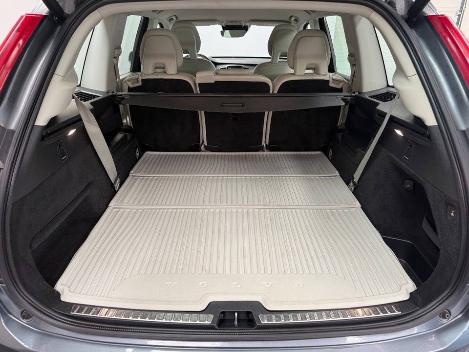 Volvo XC90 2,0 D5 235 Inscription aut. AWD 7prs 5d