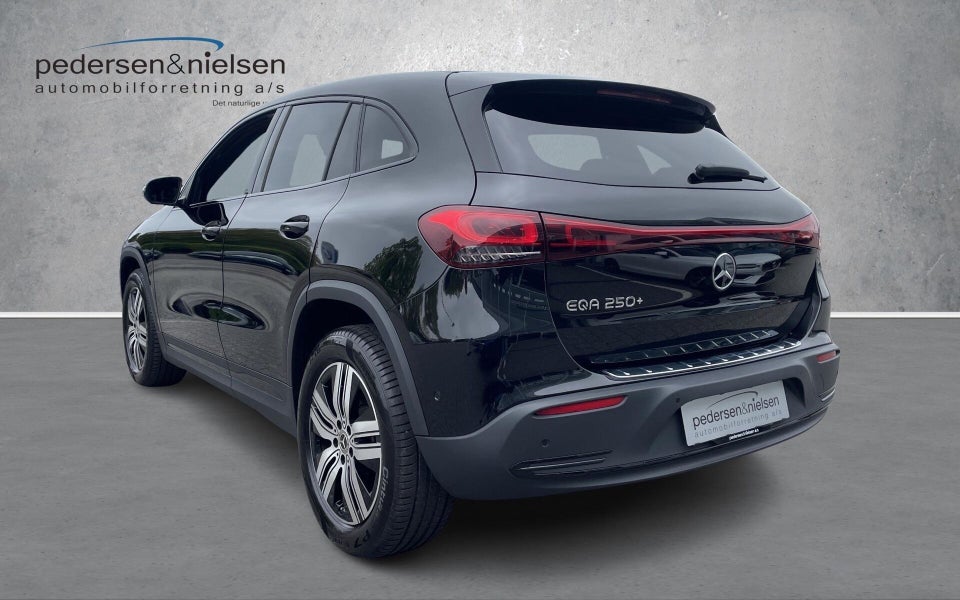 Mercedes EQA250+ Progressive 5d