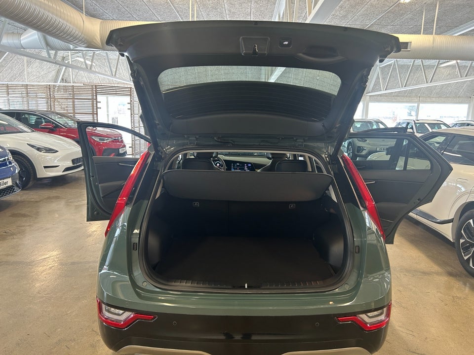 Kia Niro 64 EV Upgrade 5d