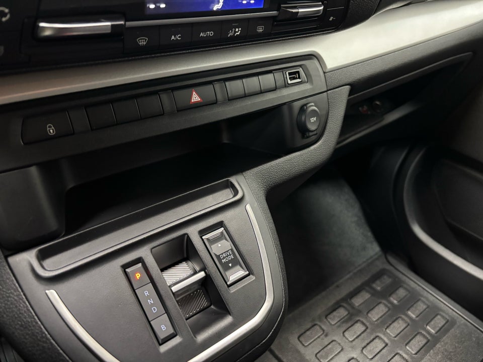 Peugeot e-Traveller 75 L2 Business