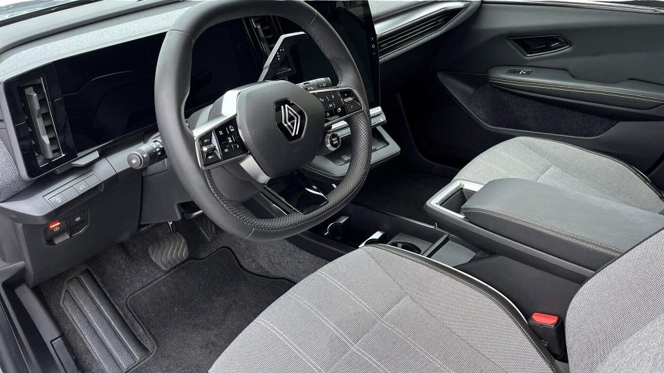 Renault Scenic E-Tech 87 Techno 5d