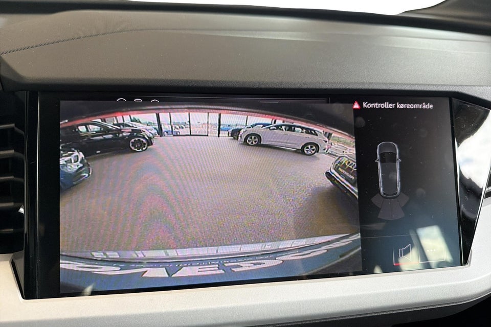 Audi Q4 e-tron 45 Business 5d