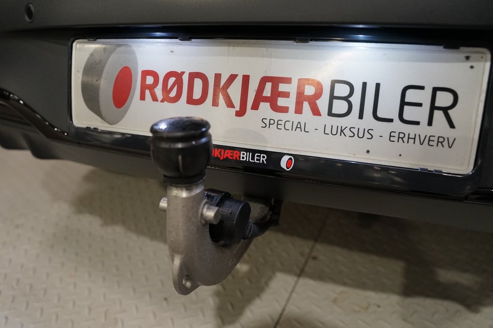 Mercedes EQA300 AMG Line 4Matic 5d