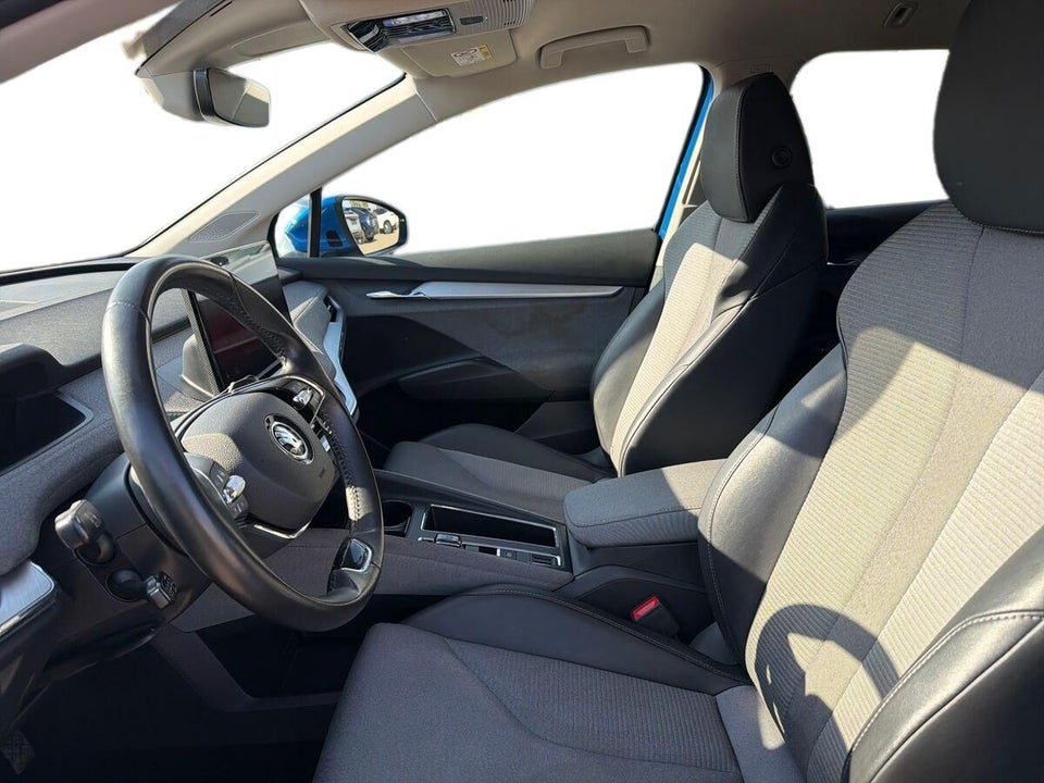 Skoda Enyaq 80 iV Loft 5d