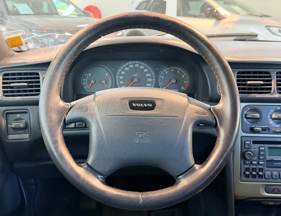 Volvo V70 2,4 5d
