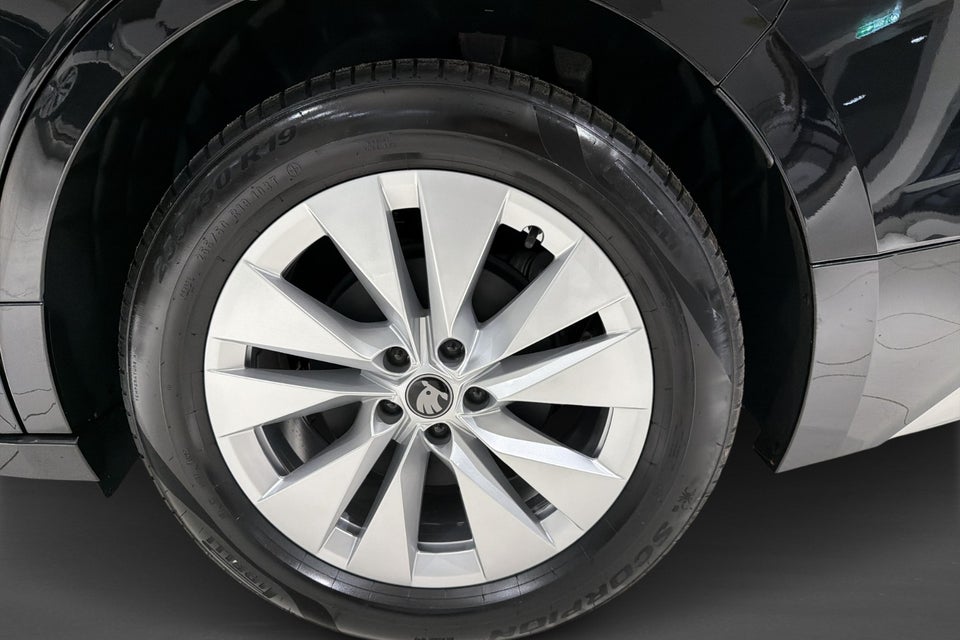 Skoda Enyaq 85 iV Premium 5d