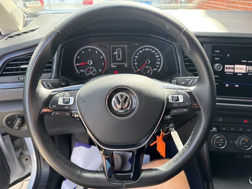 VW T-Roc 1,0 TSi 115 City 5d