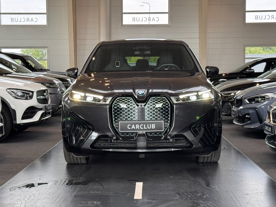 BMW iX xDrive40 M-Sport 5d