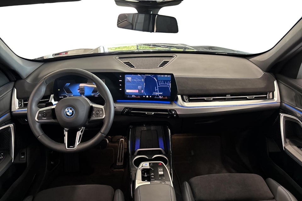 BMW iX1 xDrive30 M-Sport 5d