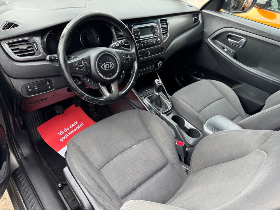 Kia Carens 1,6 GDi Family 5d