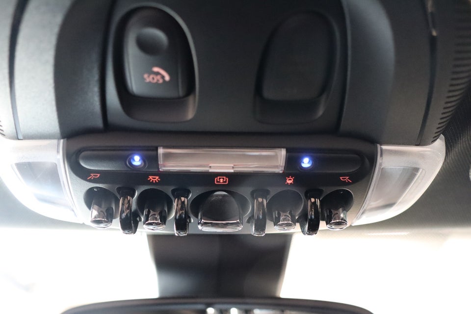 MINI Cooper SE Camden Edition 3d