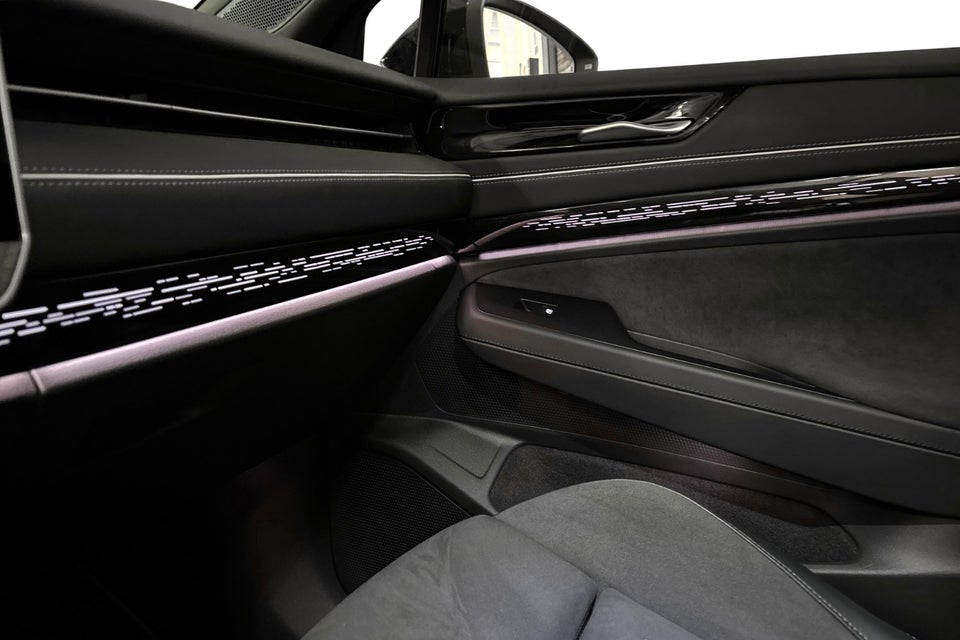 VW ID.7 77 Style+ Tourer 5d