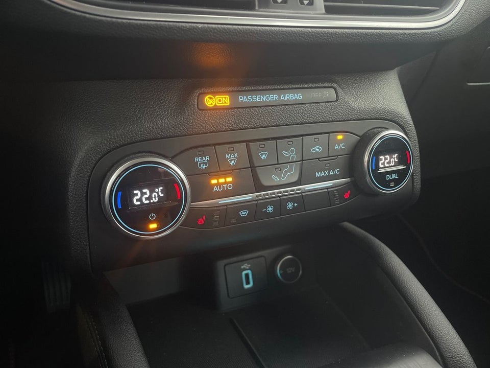 Ford Focus 1,0 EcoBoost Titanium aut. 5d