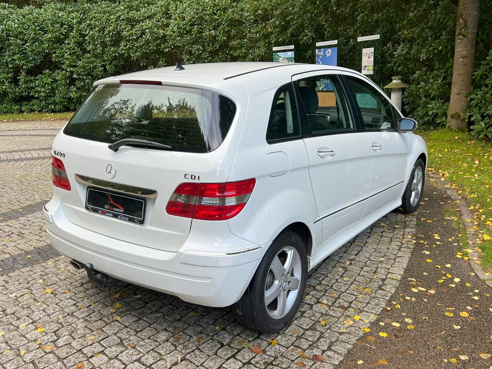 Mercedes B200 2,0 CDi 5d