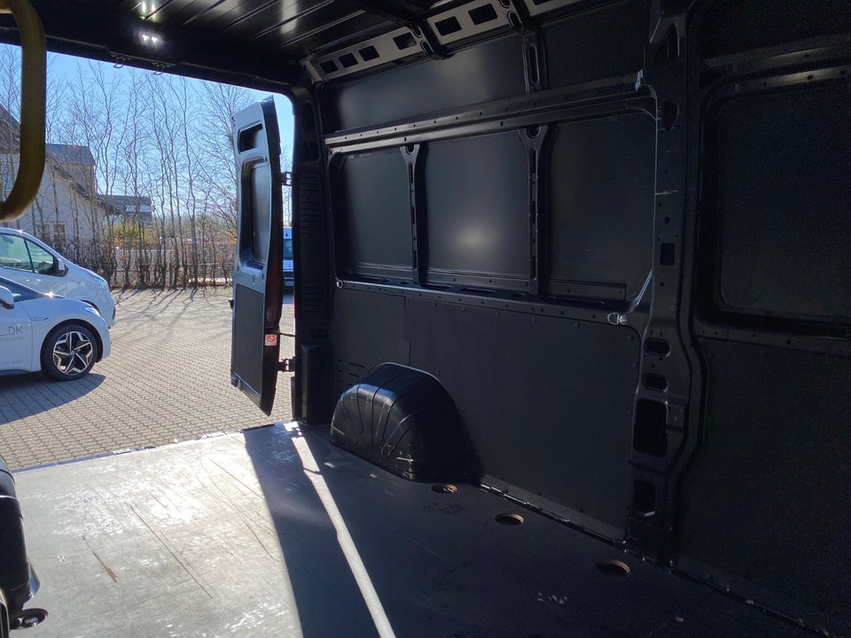 Opel Movano 35 2,2 BlueHDi 140 L3H2 Enjoy+ Van