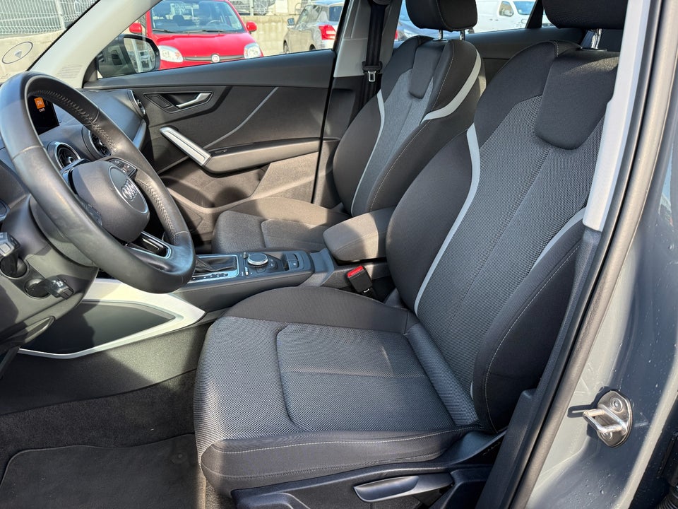 Audi Q2 35 TFSi Sport S-tr. 5d