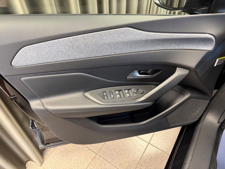 Peugeot e-408 58 Allure 5d