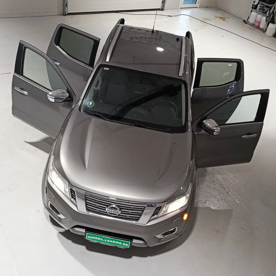 Nissan Navara 2,3 dCi 190 Db.Kab Tekna aut. 4d