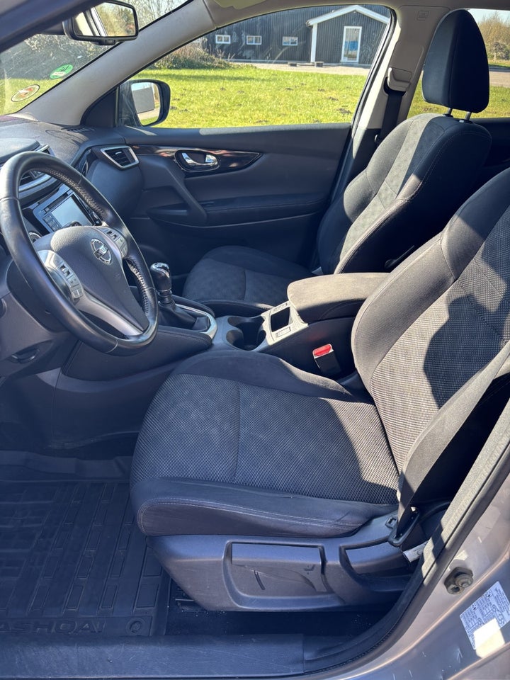 Nissan Qashqai 1,5 dCi 110 Acenta Connect 5d