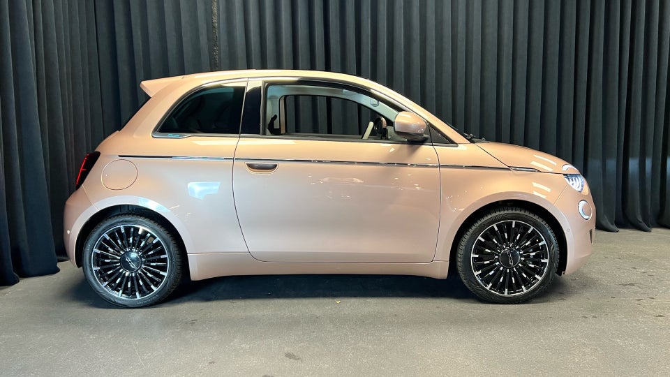 Fiat 500e 42 la Prima 3d
