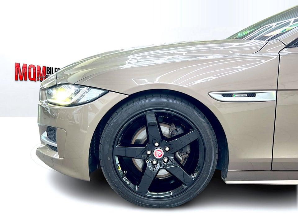 Jaguar XE 2,0 D180 R-Sport aut. 4d