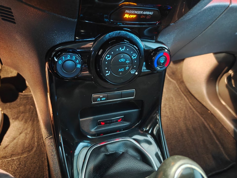 Ford Fiesta 1,0 SCTi 100 Titanium 5d