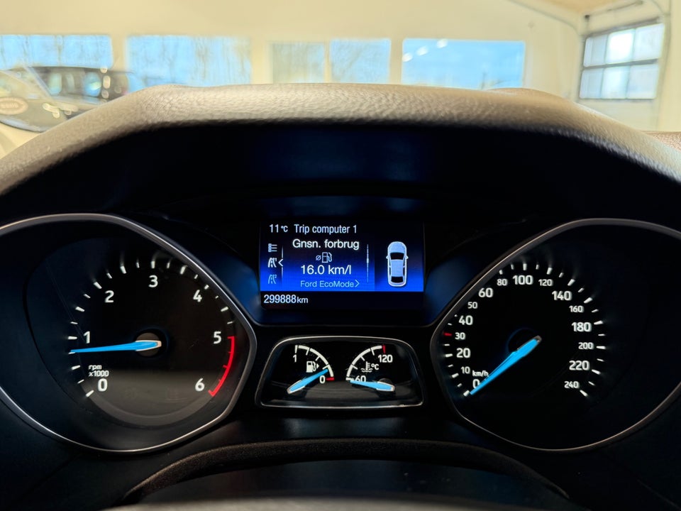 Ford Focus 1,5 TDCi 120 Business 5d