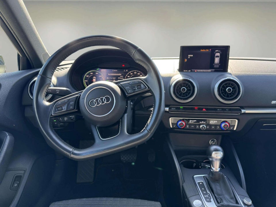 Audi A3 1,4 e-tron Sport Sportback S-tr. 5d