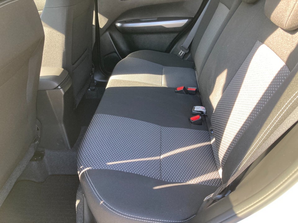 Suzuki Vitara 1,4 mHybrid Active 5d