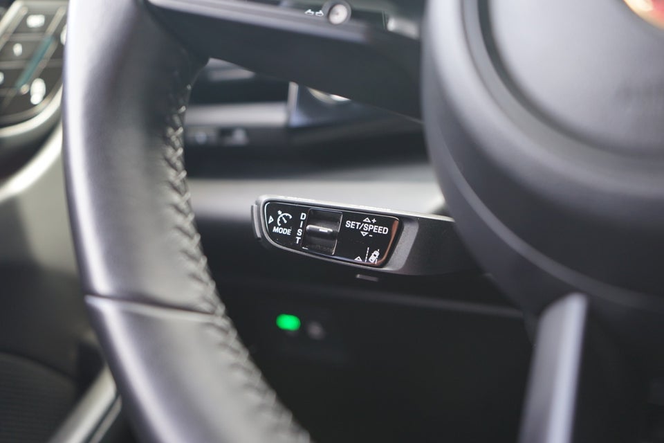 Porsche Macan 4 5d