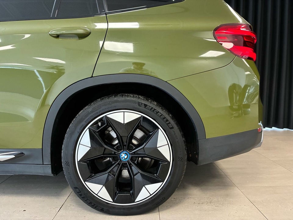 BMW iX3 Charged Plus 5d