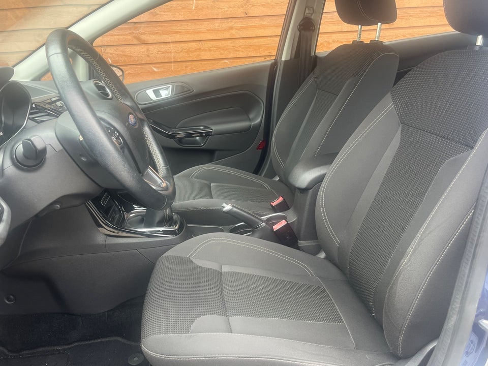 Ford Fiesta 1,0 EcoBoost Titanium 5d