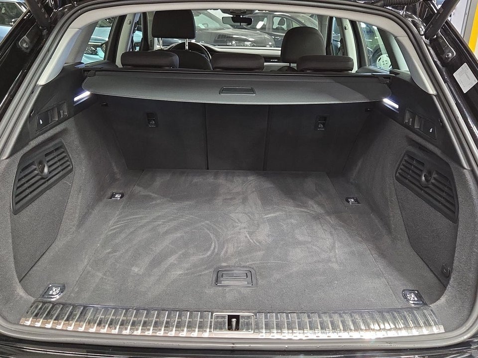 Audi e-tron 50 quattro 5d