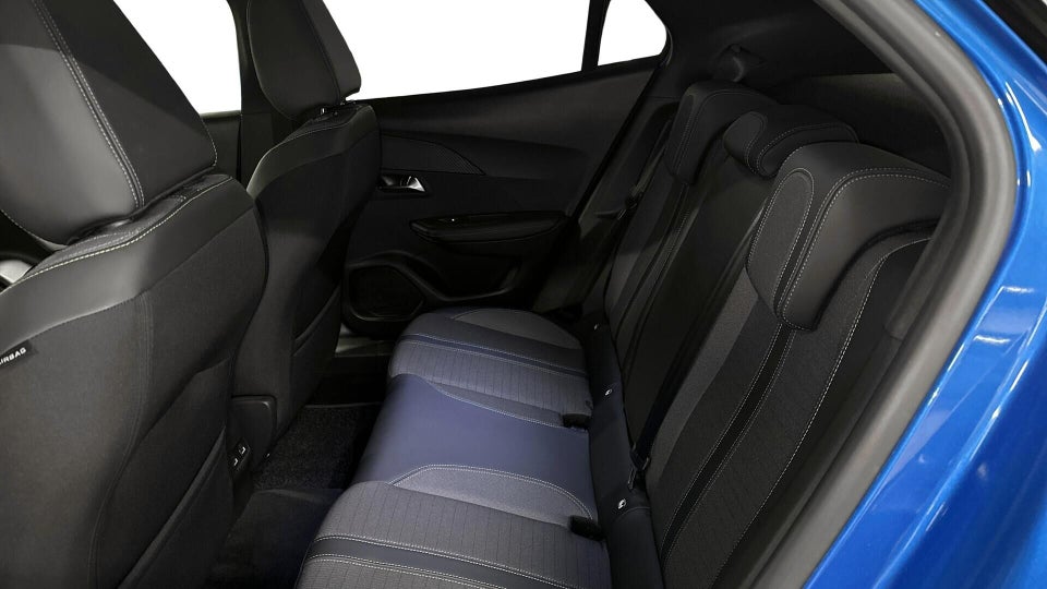 Peugeot e-2008 50 Allure Pack 5d