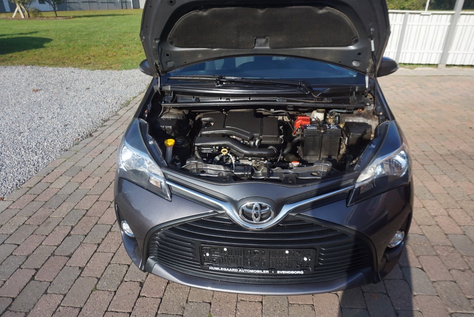 Toyota Yaris 1,0 VVT-i T1 Style 5d